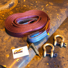 Load image into Gallery viewer, Tow strap 4.5mtr 14ton with tested shackles
